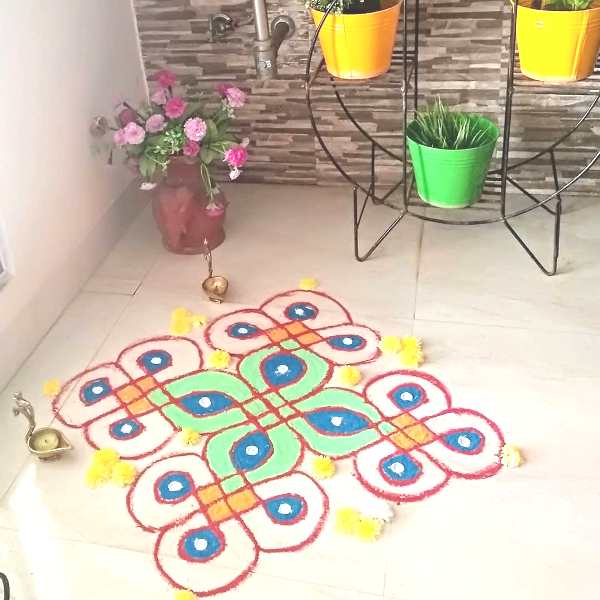 Traditional Paintings made by the home owner herself, along with antique brass artefacts make this Chennai Home truly Personal and Charming!
