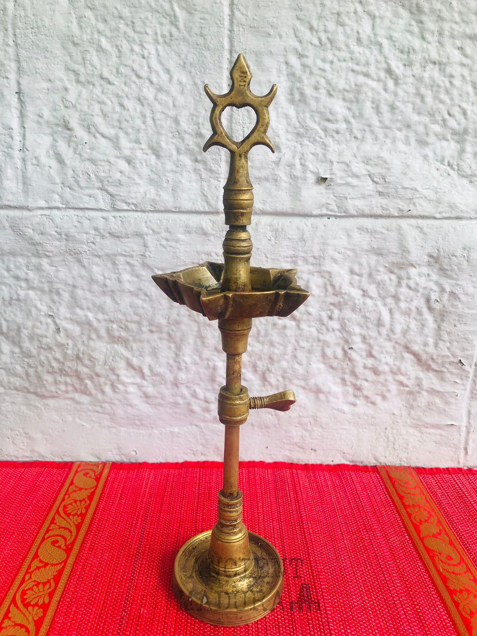 antique kuthu vilakku