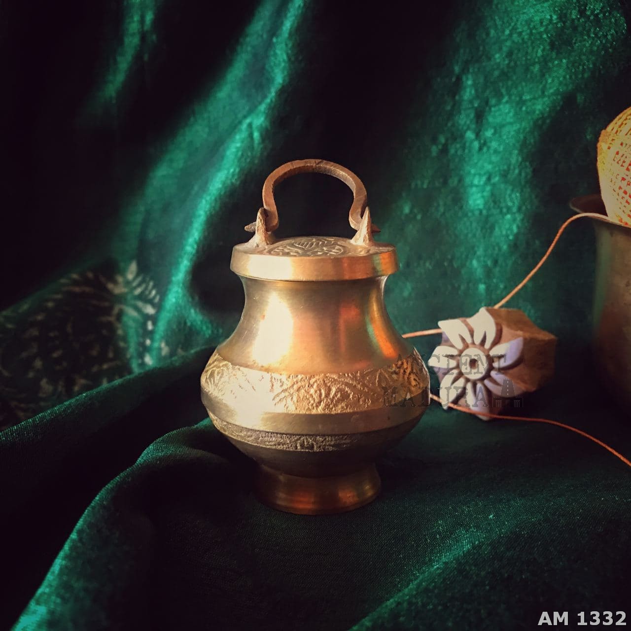 Mini Brass Kooja