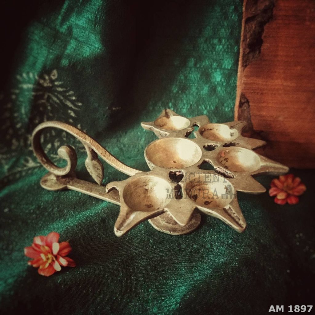 Bronze panchamukhi Aarti