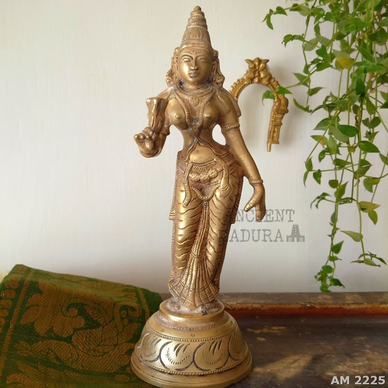 Bronze Goddess Bhudevi Statue