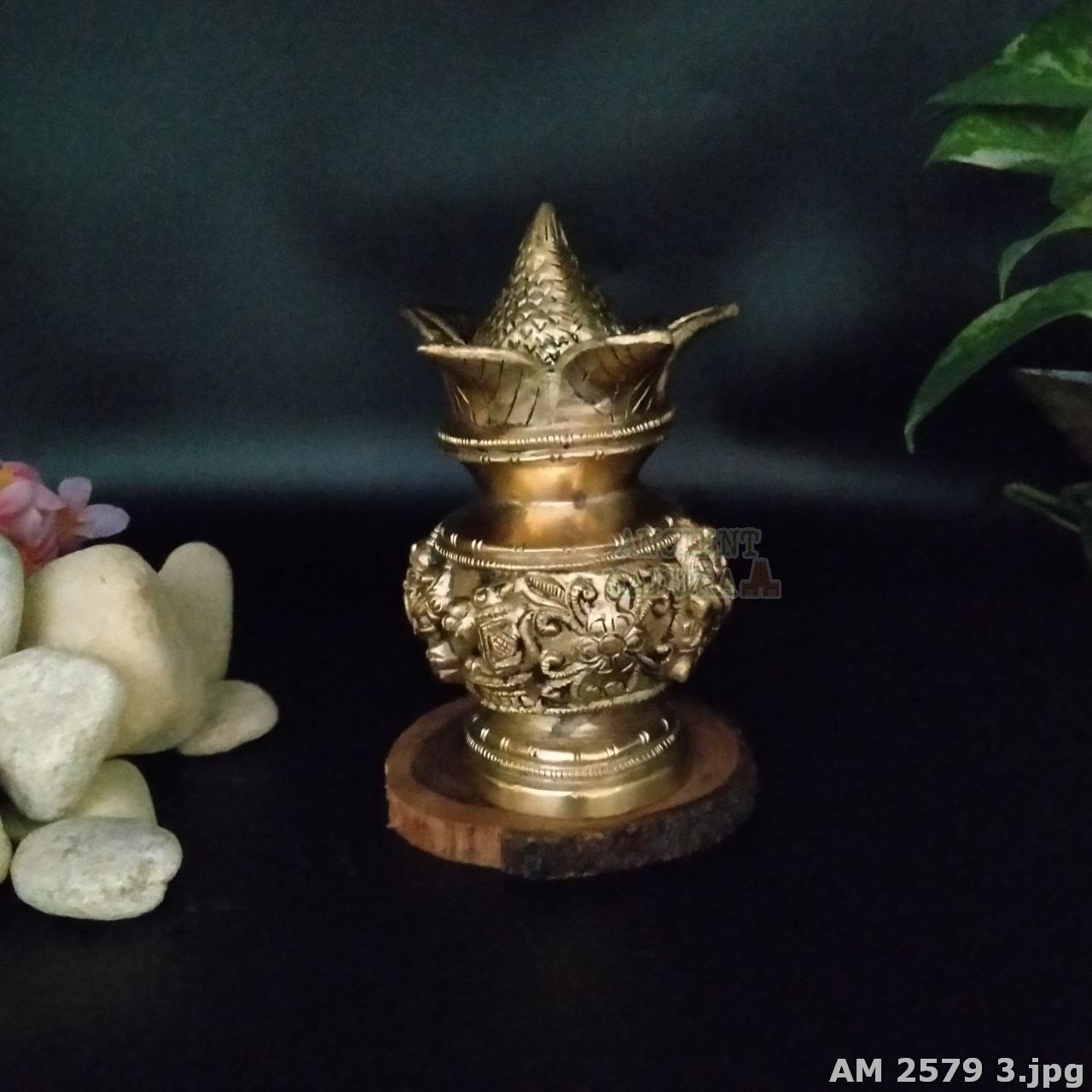 Brass Mangal Kalash with Lord Ganesh