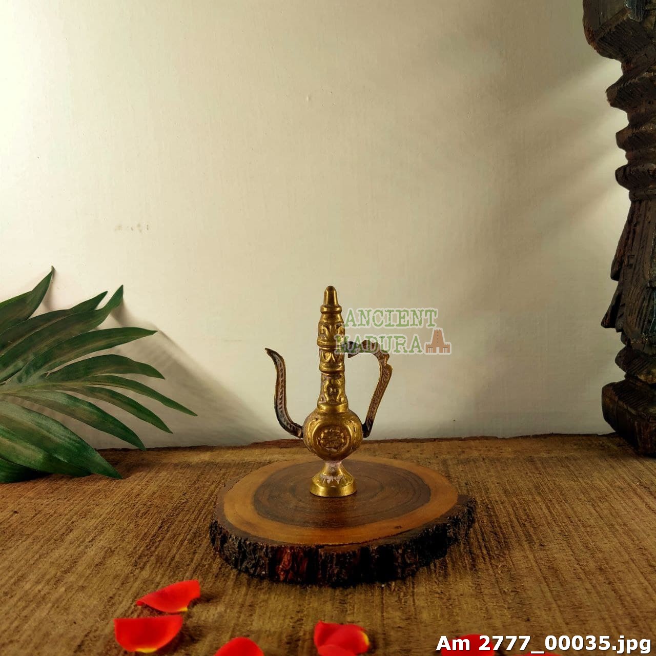 Brass Arabic Coffee pot / Brass Dallah