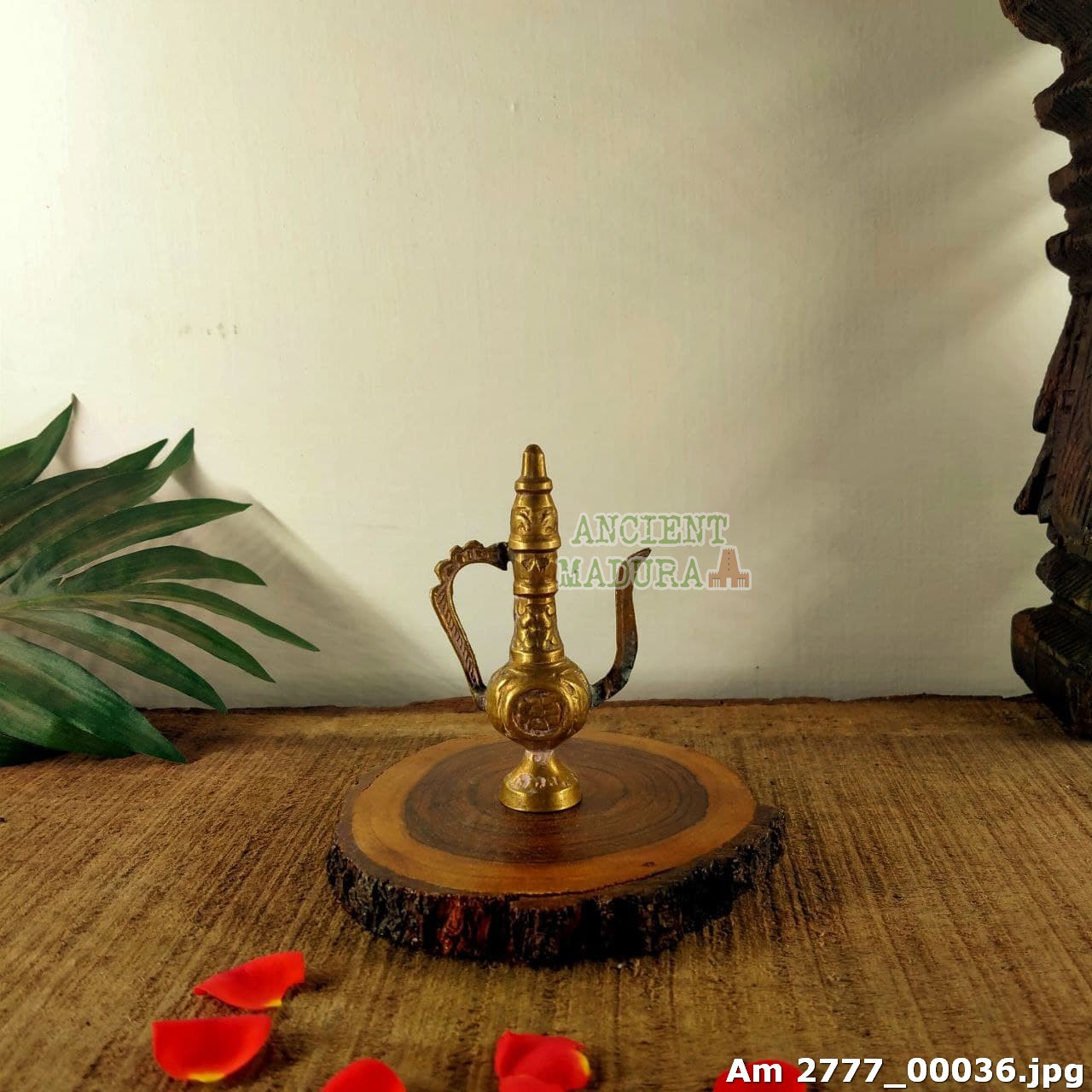 Brass Arabic Coffee pot / Brass Dallah