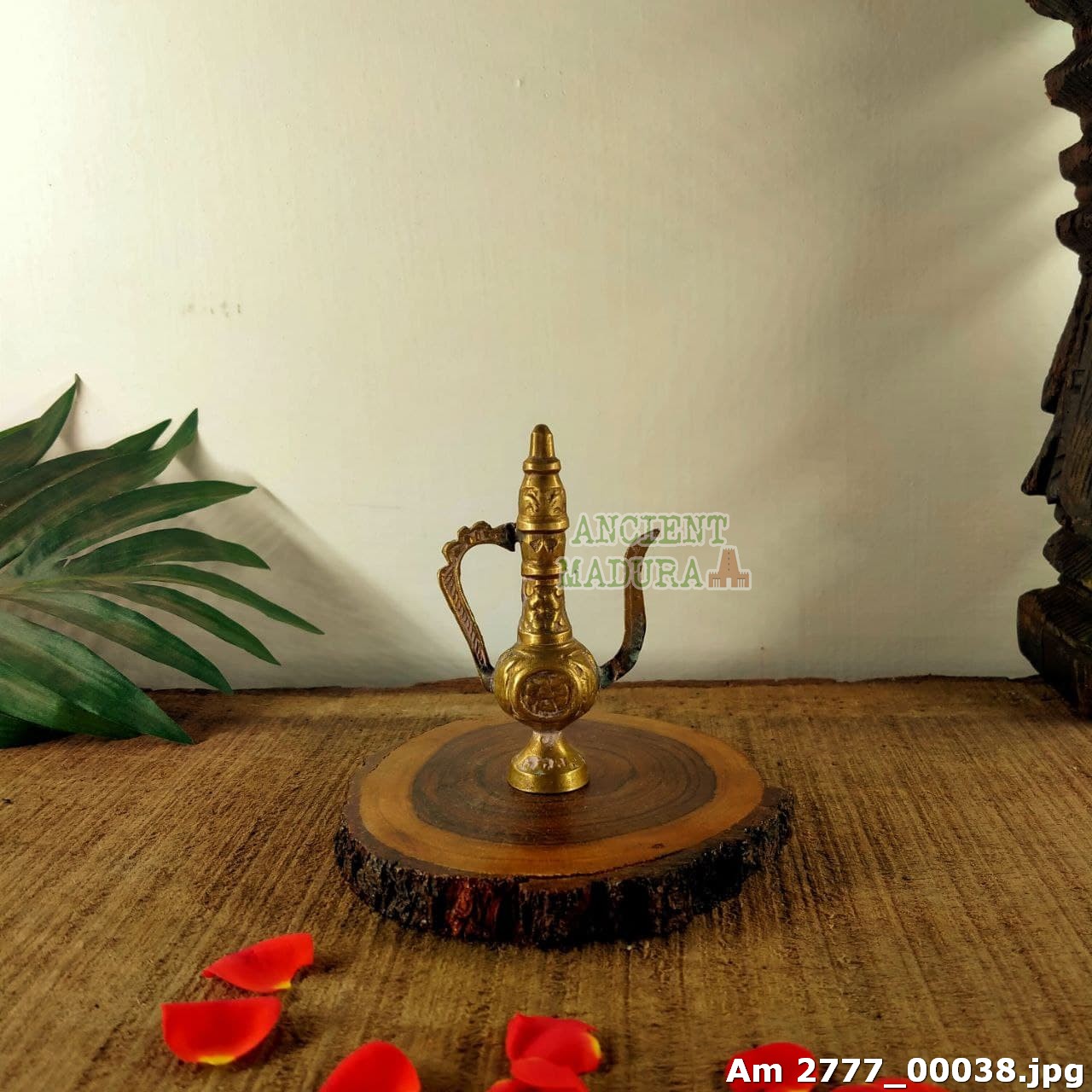 Brass Arabic Coffee pot / Brass Dallah
