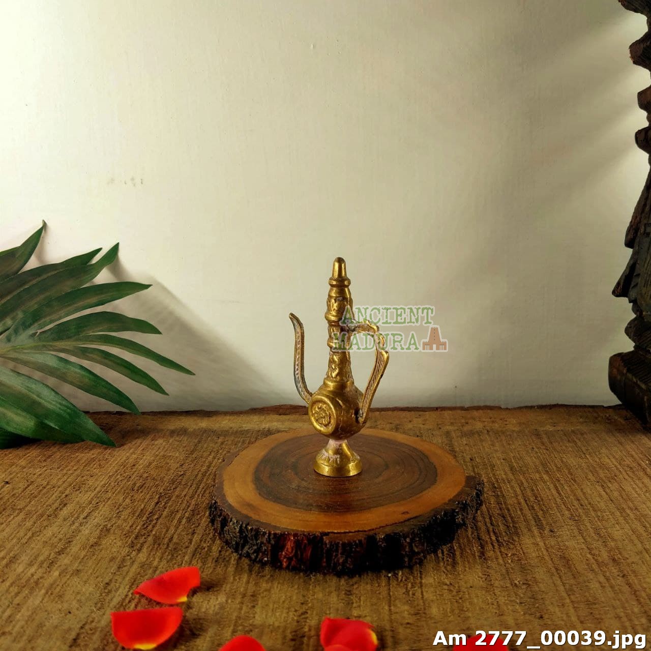 Brass Arabic Coffee pot / Brass Dallah