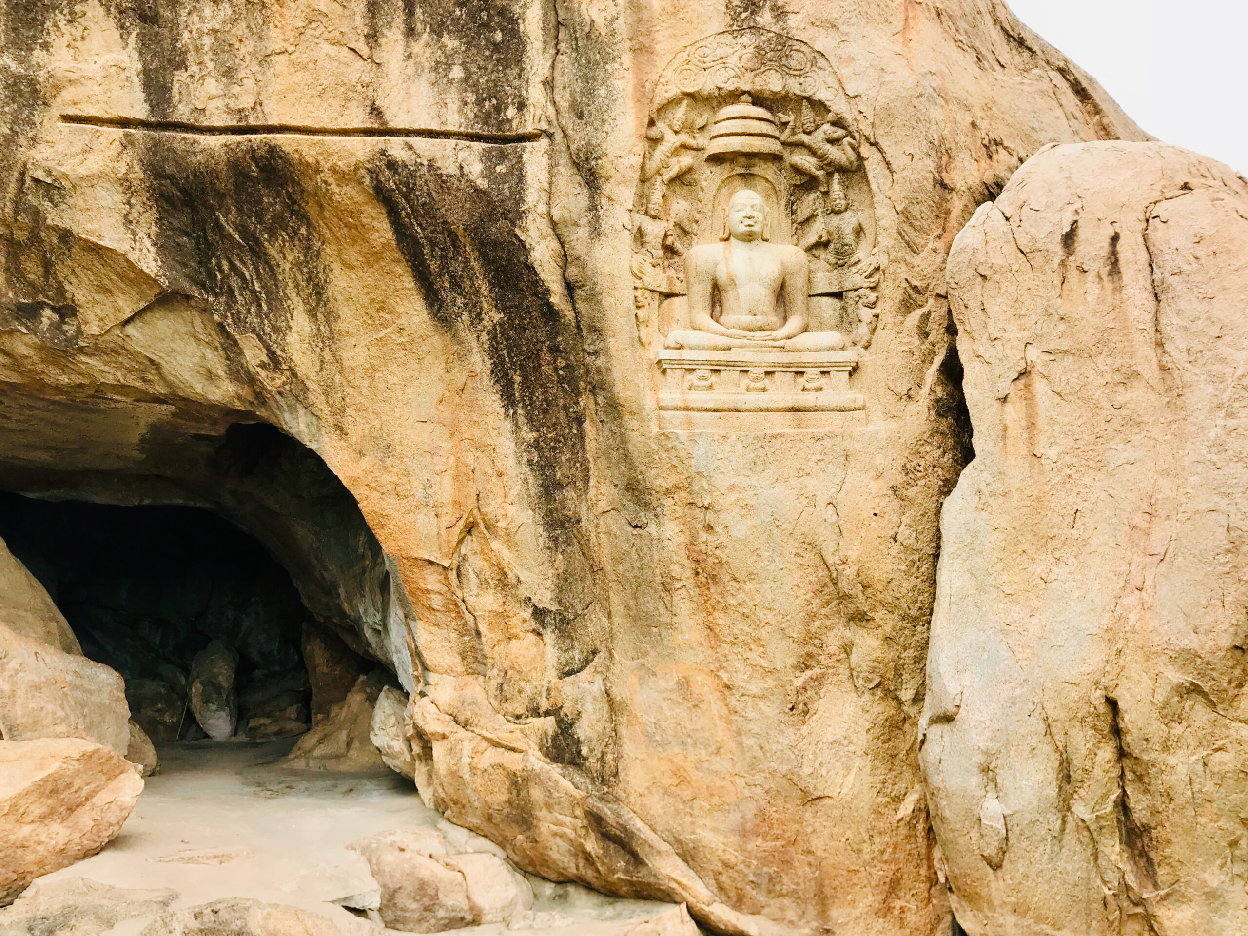 archaeological monuments in and around madurai