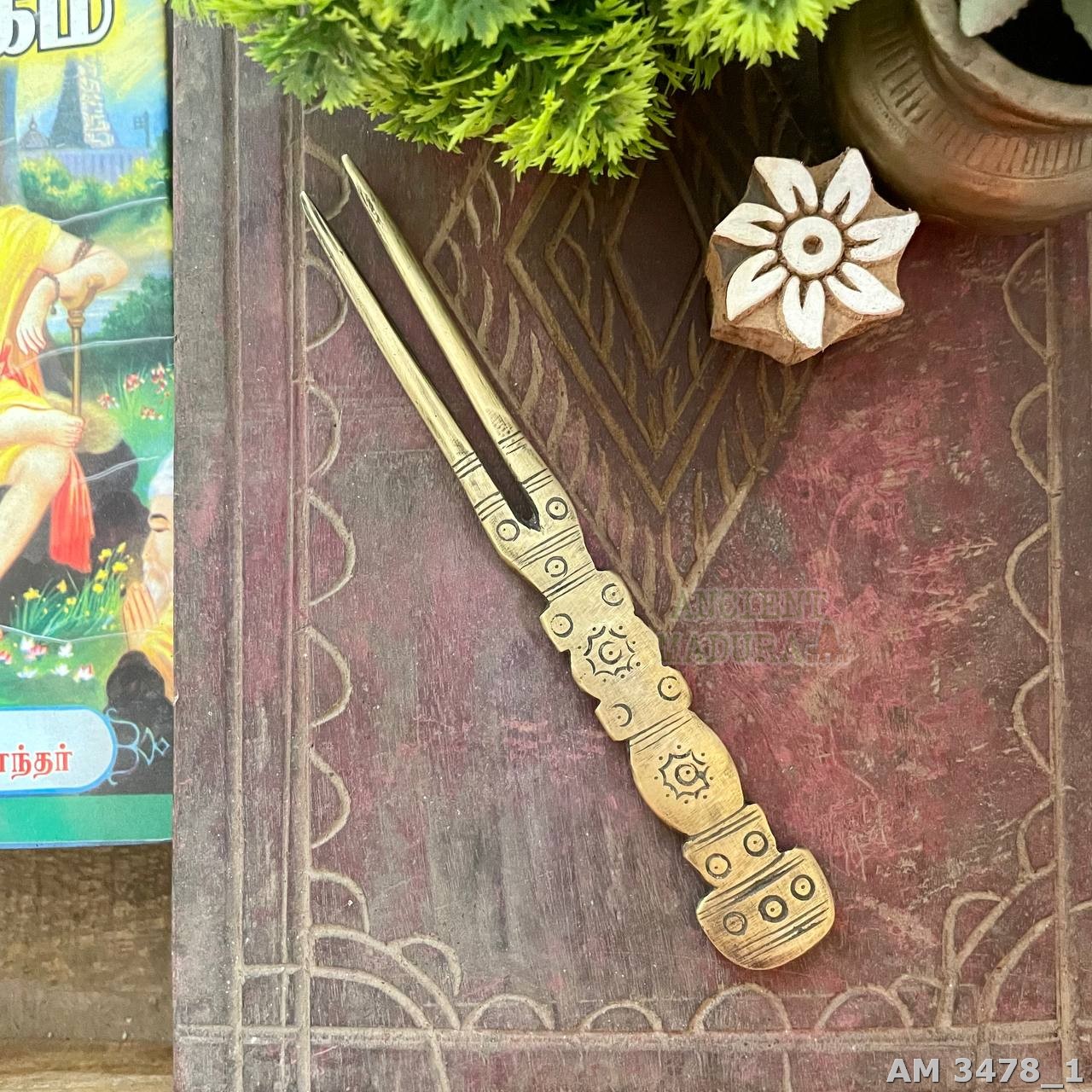 bronze comb