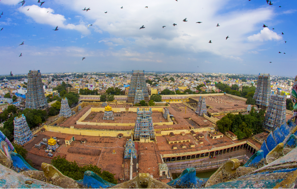 Why Madurai is called as thoonga nagaram :Aerial view of the Meenakshi Amman Temple Complex in Madurai 