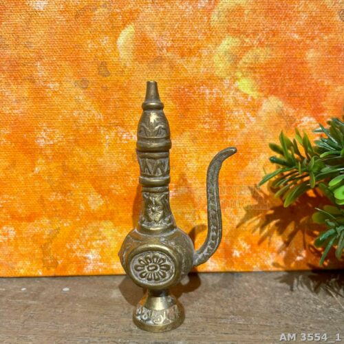 Brass surahi