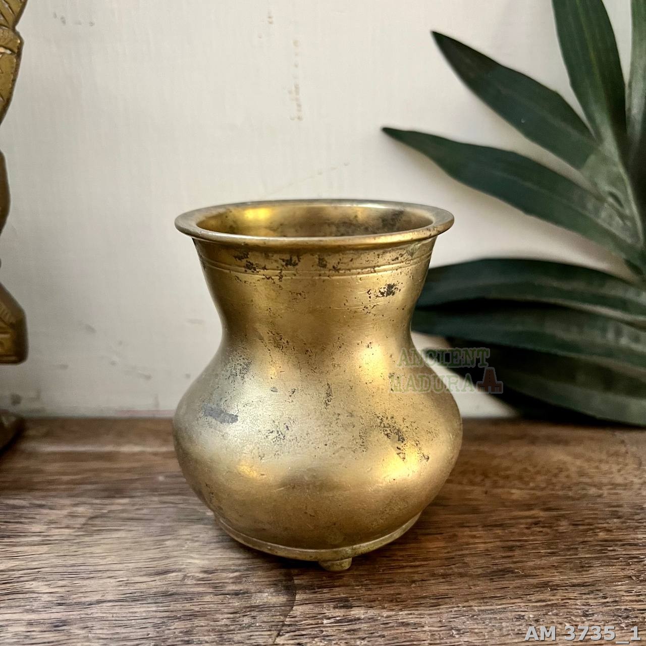 bronze lota