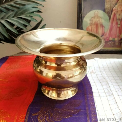 Brass Spitoon (Unused)