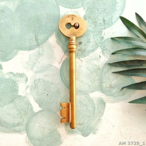 Bronze key