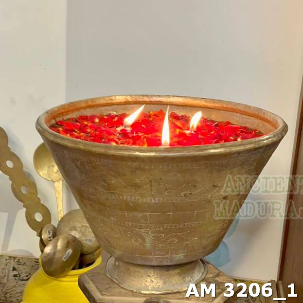 Brass Mulapari Kunda with brass beads inside for sound