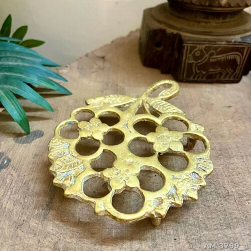 Brass Floral Trivet stand