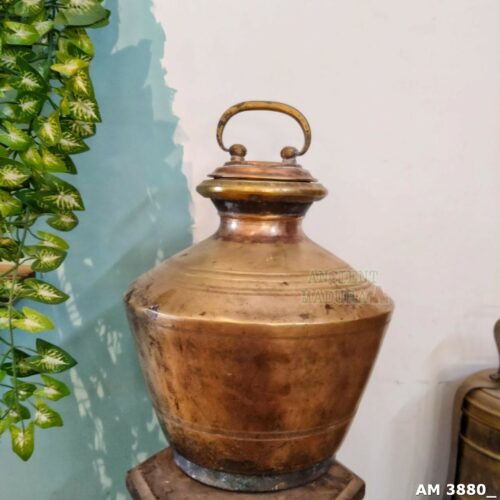 Brass Kudam with lid