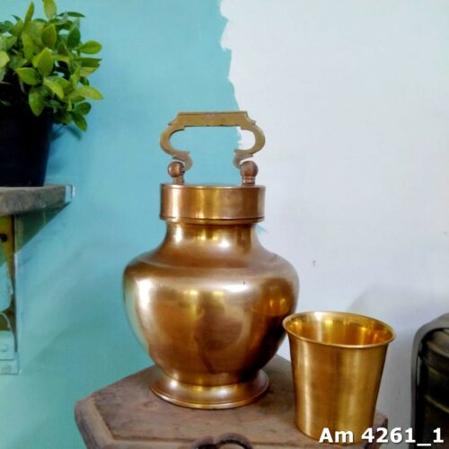 Bronze Kooja With Tumbler