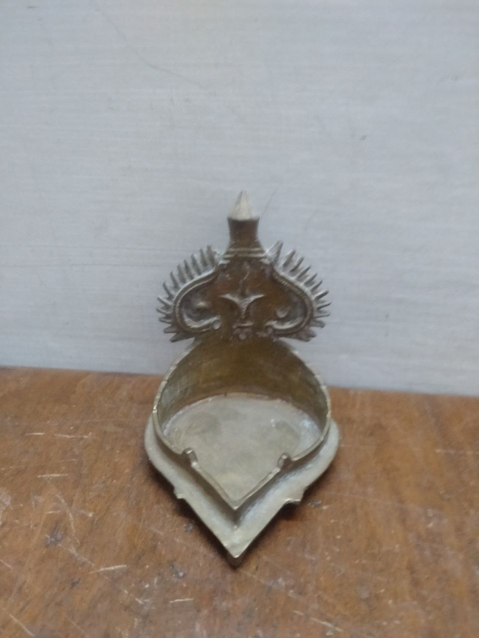 Bronze Vishnu Vilakku