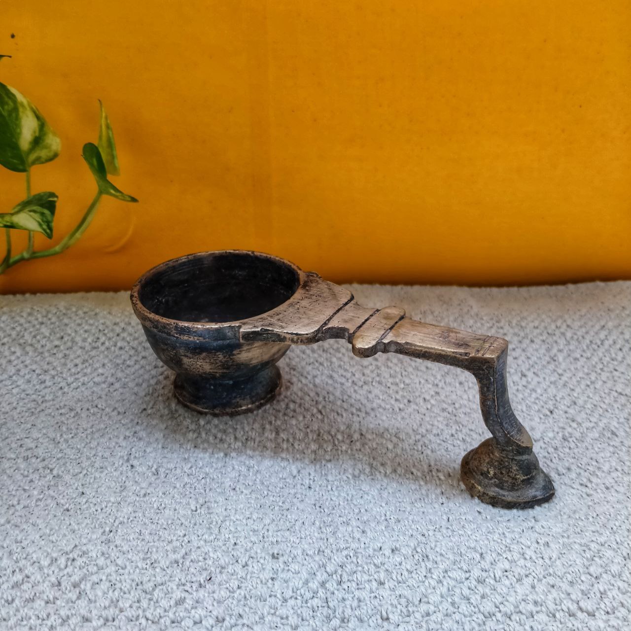Bronze Loban Lamp/ Sambrani Fumigator