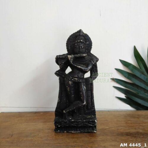 Lord Krishna statue