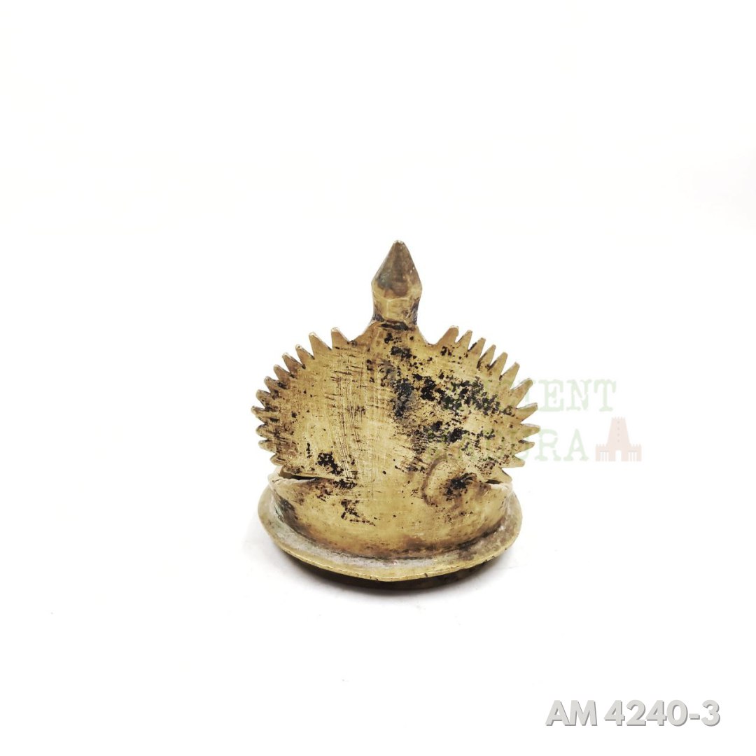 Bronze Vishnu Vilakku