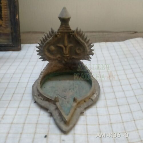 Brass Vishnu Vilakku