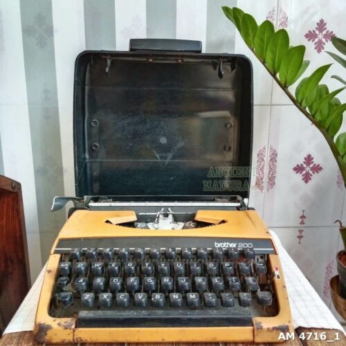 Vintage Portable Typewriter