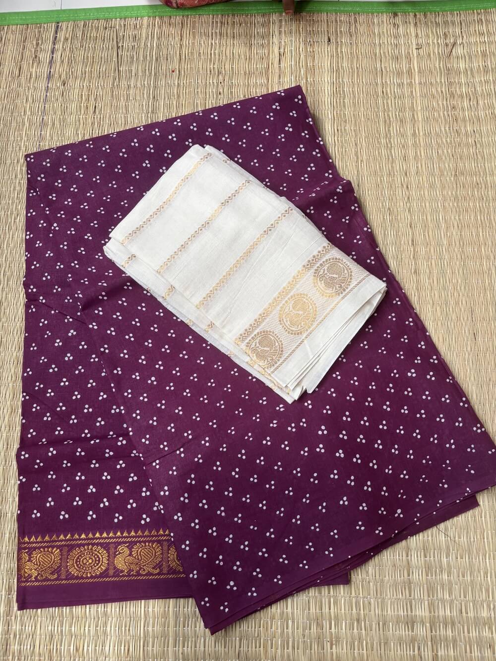 Jamun deep magenta-purple 120 count premium sungudi saree