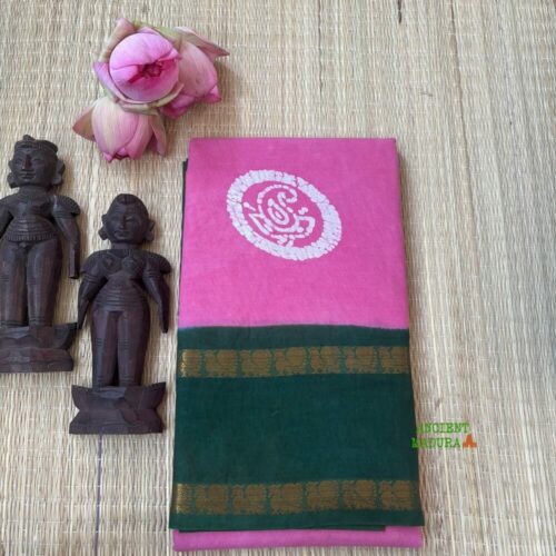 Rose premium 120 count batik sungudi cotton saree with paisley medallion motif, dark green Rettapet peacock zari border, attached blouse, 90cm