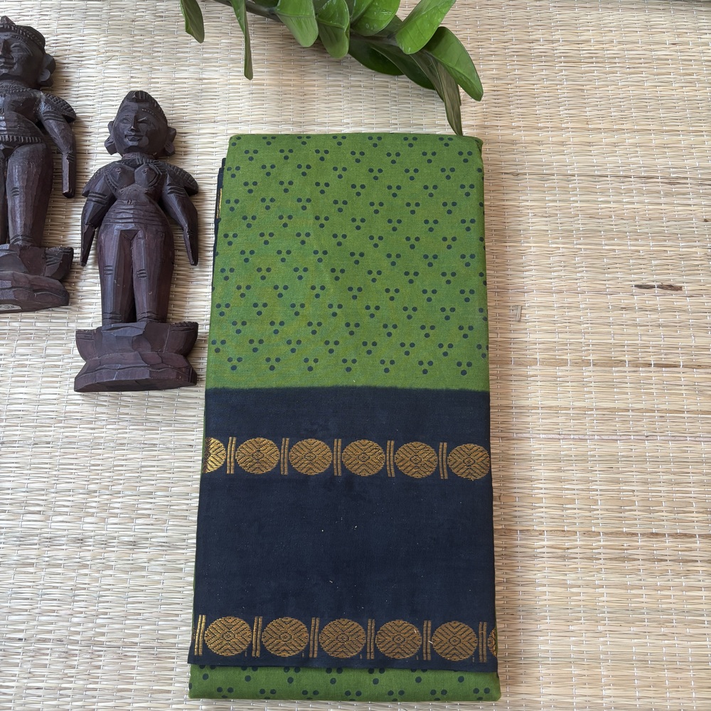 Olive green Mukkati sungudi saree with black Rettapet Rudraksha border, Madurai handcrafted cotton saree