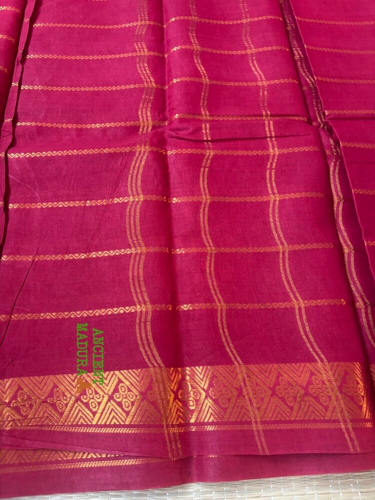 Red velthari sungudi cotton saree with gold annapakshi zari border, attached blouse, 90cm