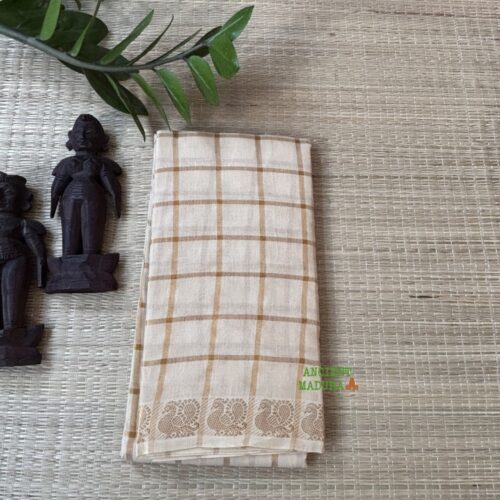 Off-white Pavithra Kattam sungudi saree with golden peacock border, Madurai handwoven cotton saree