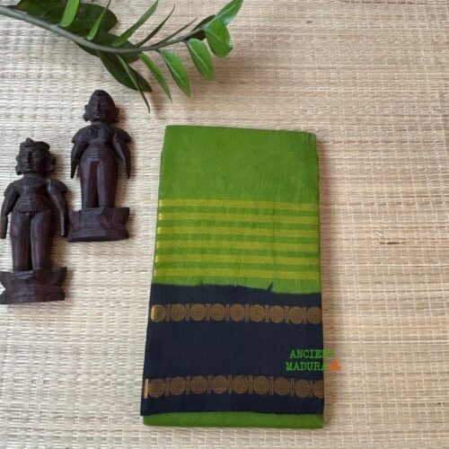 Leaf green Neli Velthari sungudi saree with black Rettapet Rudraksha border, Madurai handcrafted cotton saree