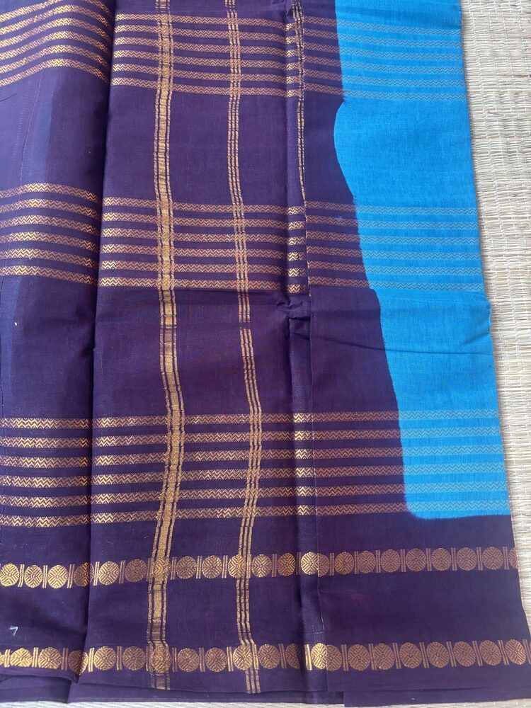 Turquoise Neli Velthari sungudi saree with coffee brown Rettapet Rudraksha border, Madurai handcrafted cotton saree