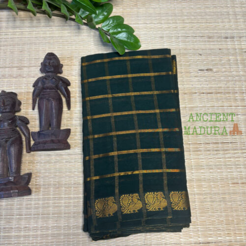 Bottle green Pavithra Kattam sungudi saree with golden peacock border, Madurai woven cotton saree