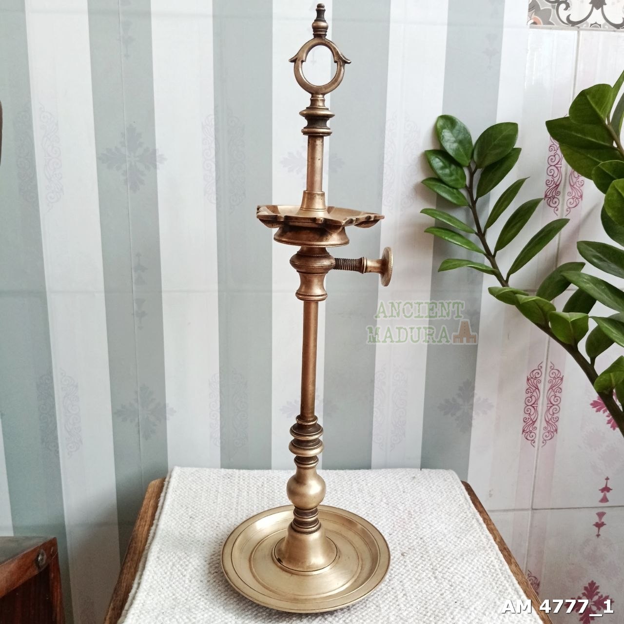 Annapakshi key lamp