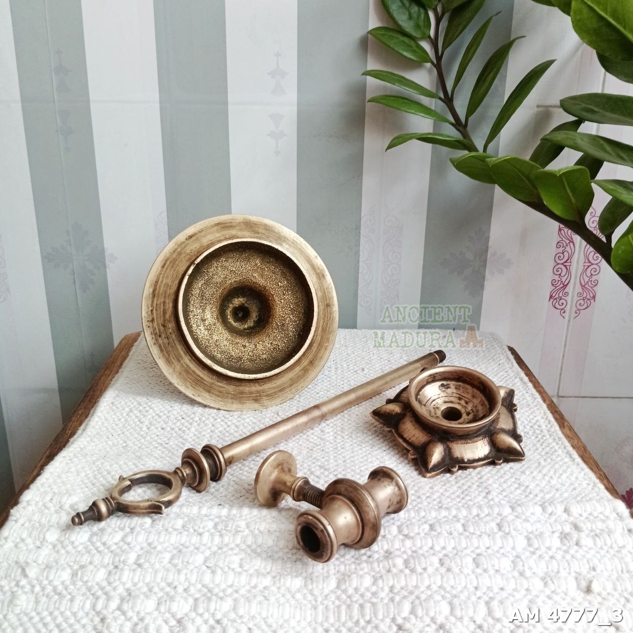 Annapakshi key lamp