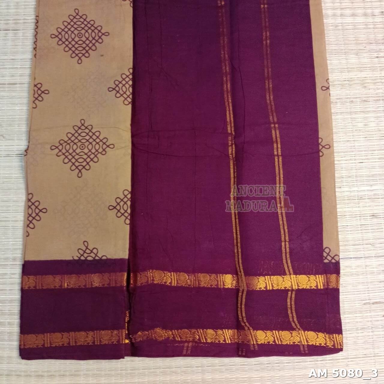 Beige Kolam Sungudi Saree